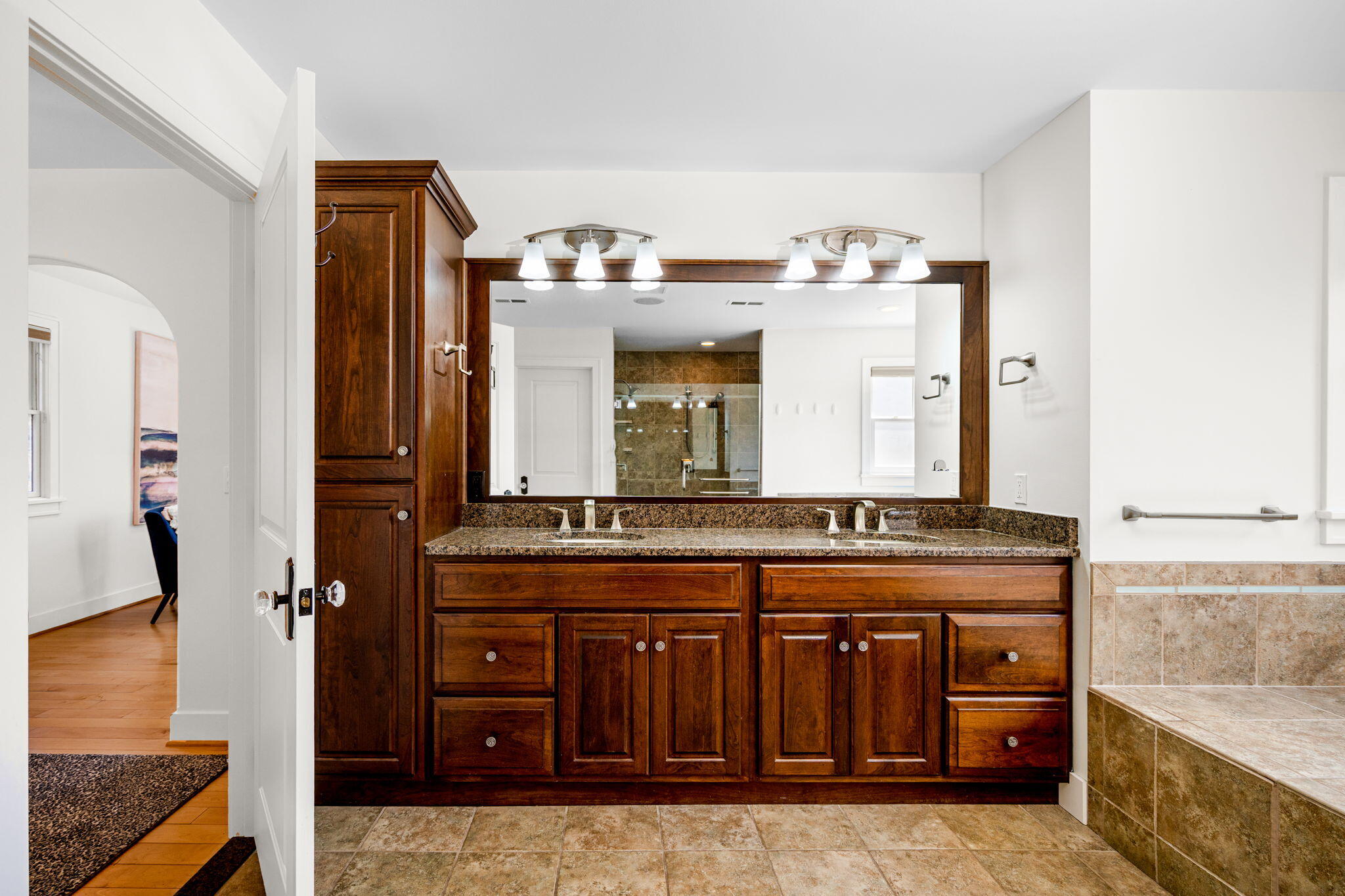 2125 Devonshire Road Ann Arbor, MI 48104 - Photo 49 of 86 131-web-or-mls-JEL00897