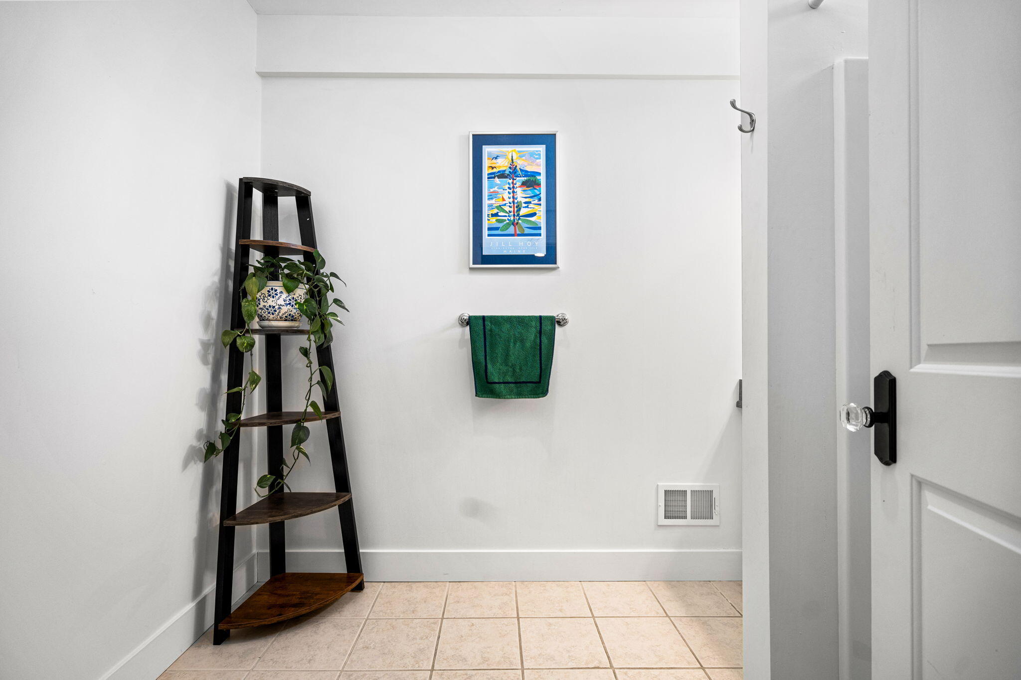 2125 Devonshire Road Ann Arbor, MI 48104 - Photo 76 of 86 81-web-or-mls-JEL00592