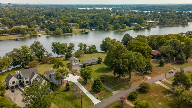 $4,850 | 135 Bay Drive, Hendersonville, TN 37075