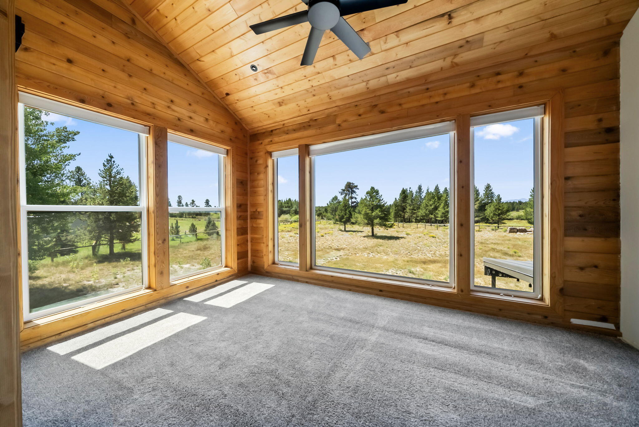 55563 Huntington Road Bend, OR 97707 - Photo 27 of 42 39-web-or-mls-DSC01238-HDR copy