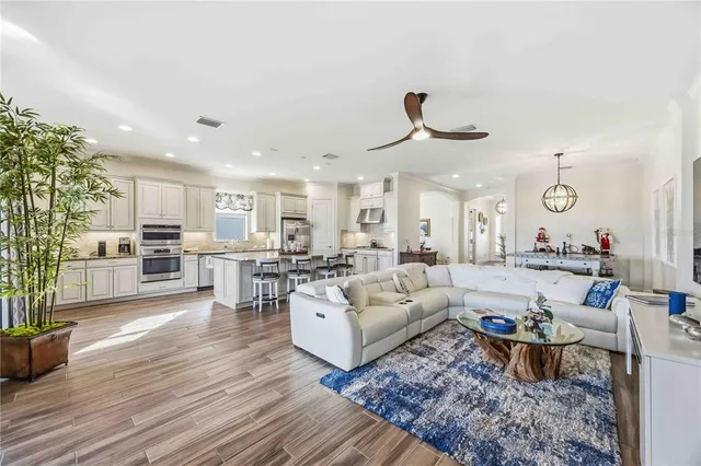 $4,000 | 5400 Manchini Street, Sarasota, FL 34238