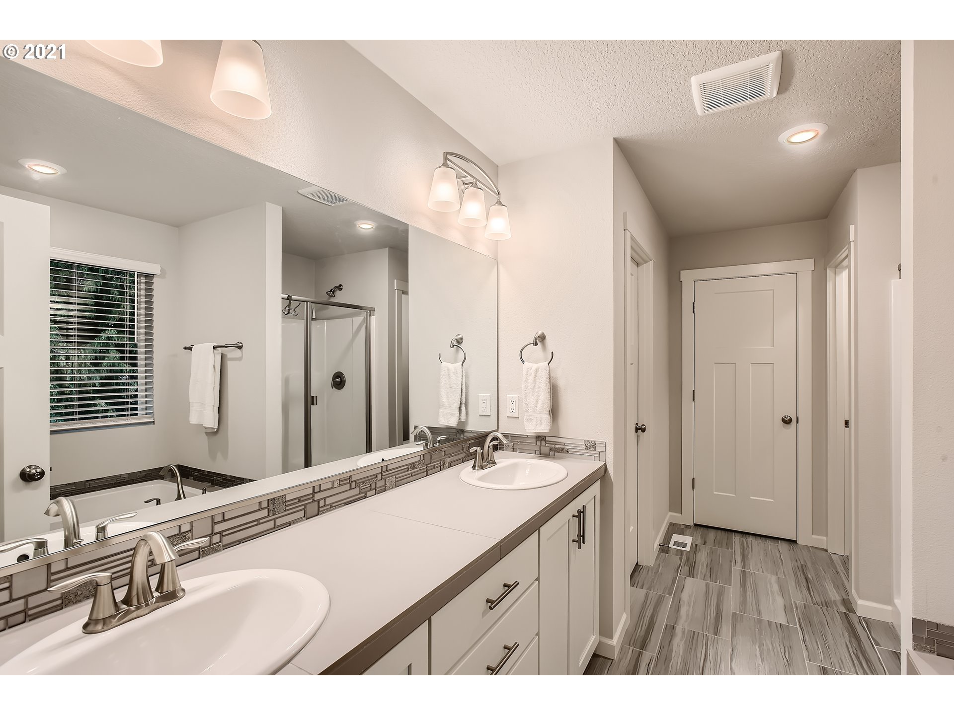 462 Southwest 15th Avenue Canby, OR 97013 - Photo 13 of 23 Gallery Image 13