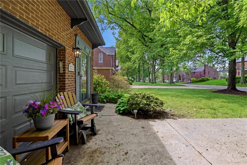 332 Old Farm Road Pittsburgh, PA 15228 - Photo 35 of 50 Gallery Image 35