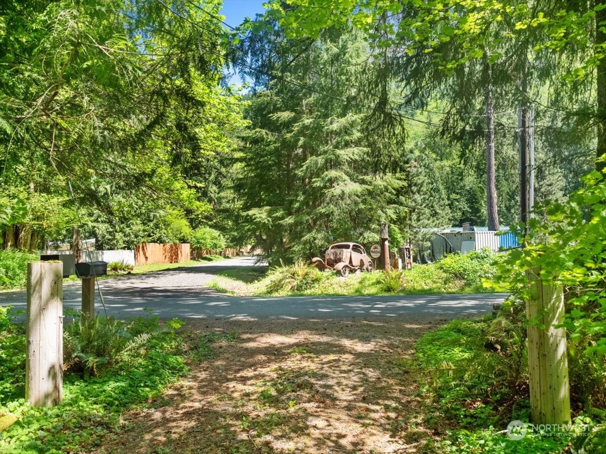 7821 Moon Valley Road Southeast North Bend, WA 98045 - Photo 30 of 40 Gallery Image 30