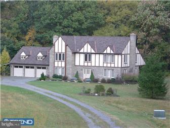 1113 Temple Road Pottstown, PA 19465 - Photo 1 of 10 Exterior Front
