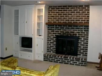 1113 Temple Road Pottstown, PA 19465 - Photo 5 of 10 Family Room