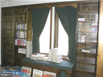1113 Temple Road Pottstown, PA 19465 - Photo 8 of 10 Office / Study