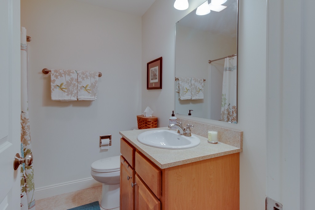 69 Hall Road Fremont, NH 03044 - Photo 6 of 12