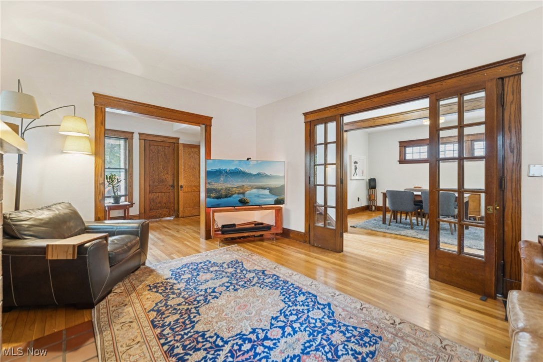 2940 Somerton Road Cleveland, OH 44118 - Photo 5 of 45 Gallery Image 5