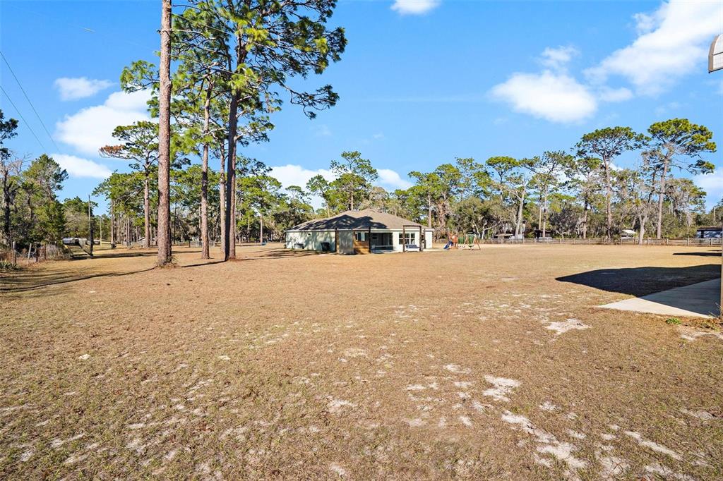 2495 County Road Oxford, FL 34484 - Photo 49 of 51