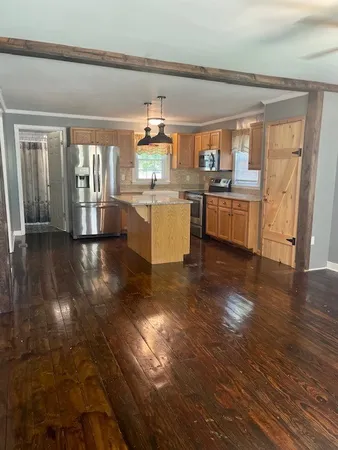 $1,300 | 112 Polk Street, Cornersville, TN 37047