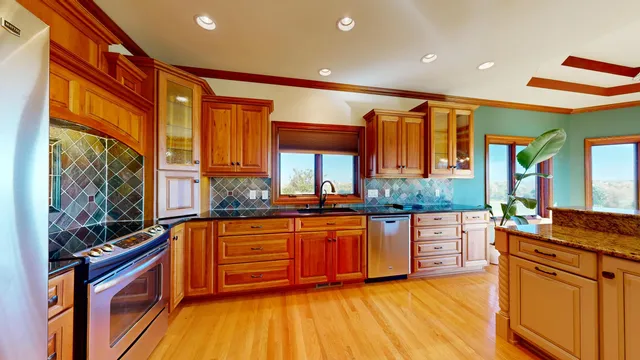 $675,000 | S3358 Hass Lane, Harmony, WI 54665