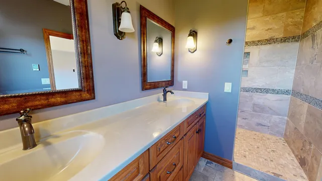 $675,000 | S3358 Hass Lane, Harmony, WI 54665