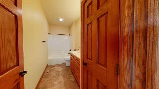 $675,000 | S3358 Hass Lane, Harmony, WI 54665