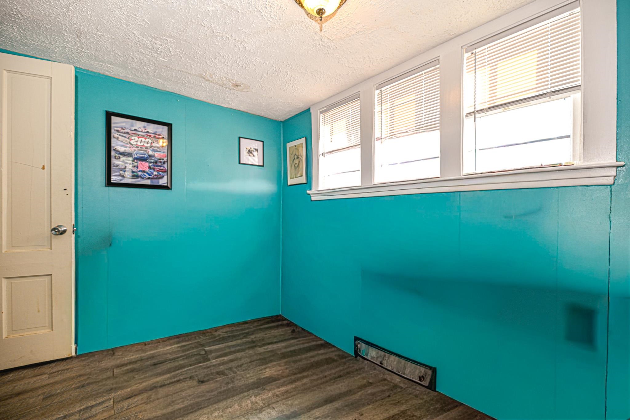 49 Washington Street Rochester, NH 03867 - Photo 29 of 35