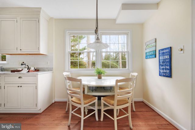 $1,053,251 | 6801 Seton Court, Springfield, VA 22152