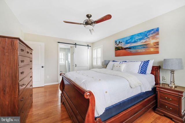 $1,053,251 | 6801 Seton Court, Springfield, VA 22152