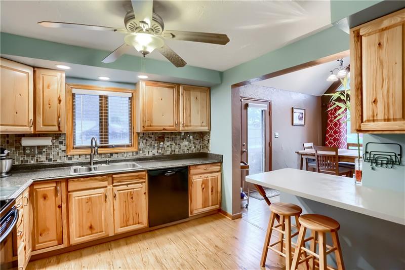 106 Quarry Road Washington, PA 15301 - Photo 12 of 24 Gallery Image 12
