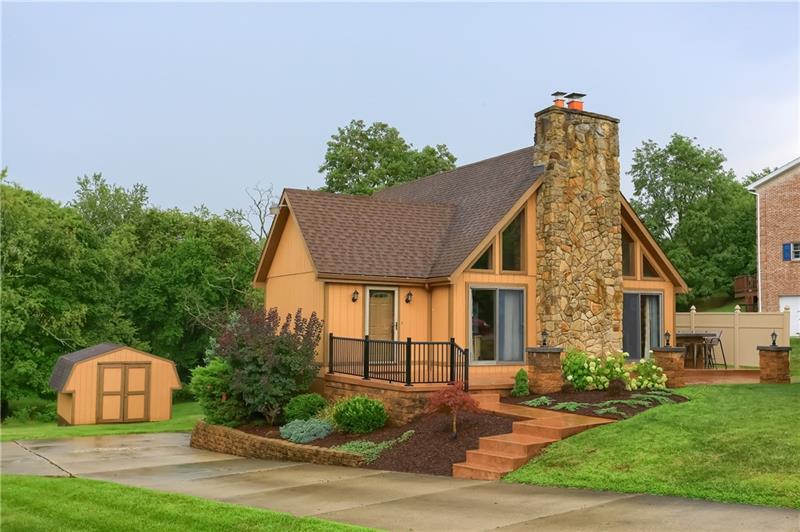 106 Quarry Road Washington, PA 15301 - Photo 3 of 24 Gallery Image 3