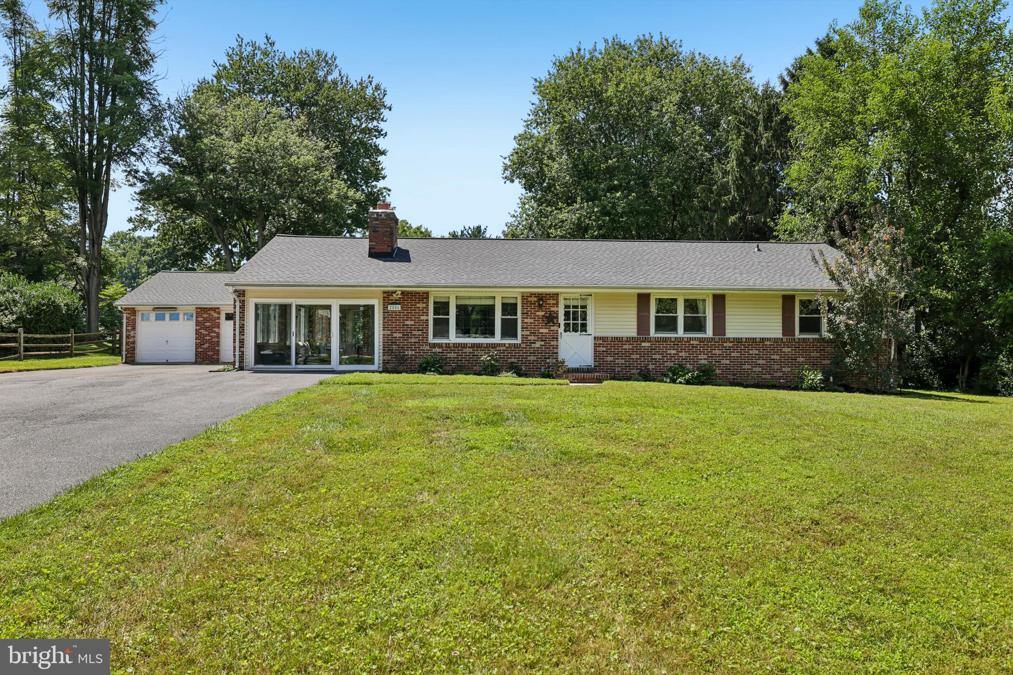 2806 Pinewick Road Ellicott City, MD 21042 - Photo 1 of 61 Welcome to 2806 Pinewick Rd!
