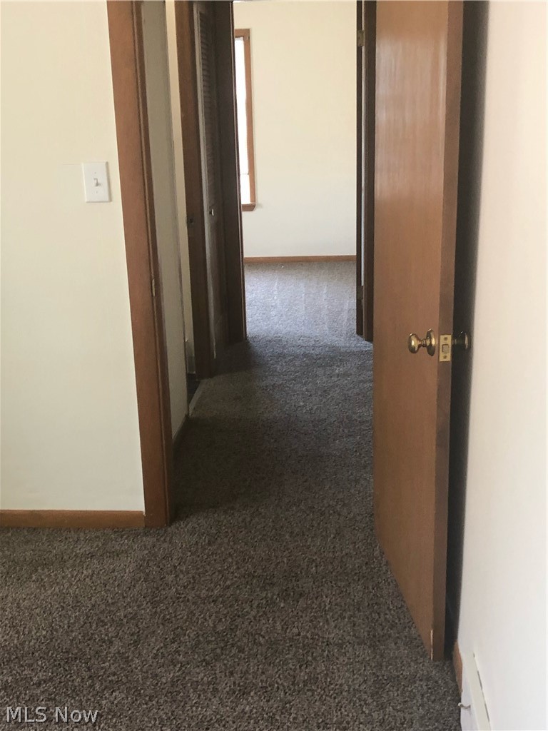 1423 Spring Road Cleveland, OH 44109 - Photo 10 of 29