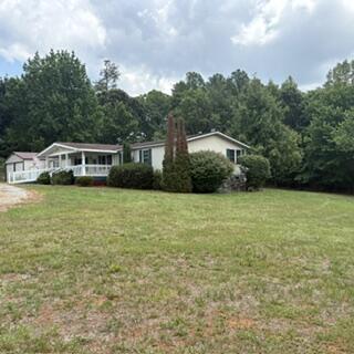 5140 Stewartsville Road Moneta, VA 24121 - Photo 24 of 26 IMG_1707 (2)