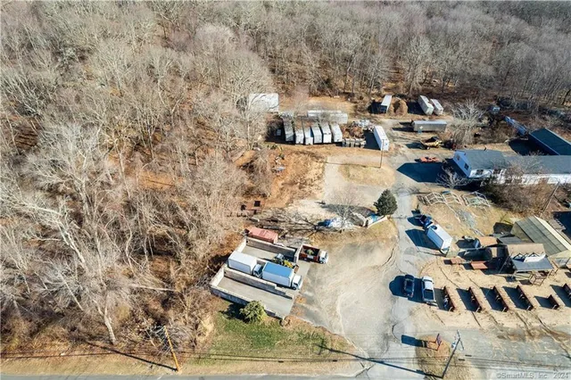 $299,000 | 396 Middlesex Turnpike, Old Saybrook, CT 06475