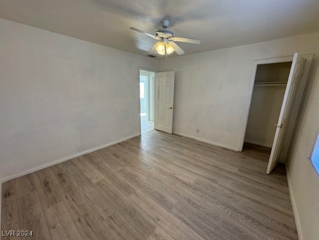 132 West Victory Road Henderson, NV 89015 - Photo 24 of 28 Third bedroom with walk in closet and ceiling fan.