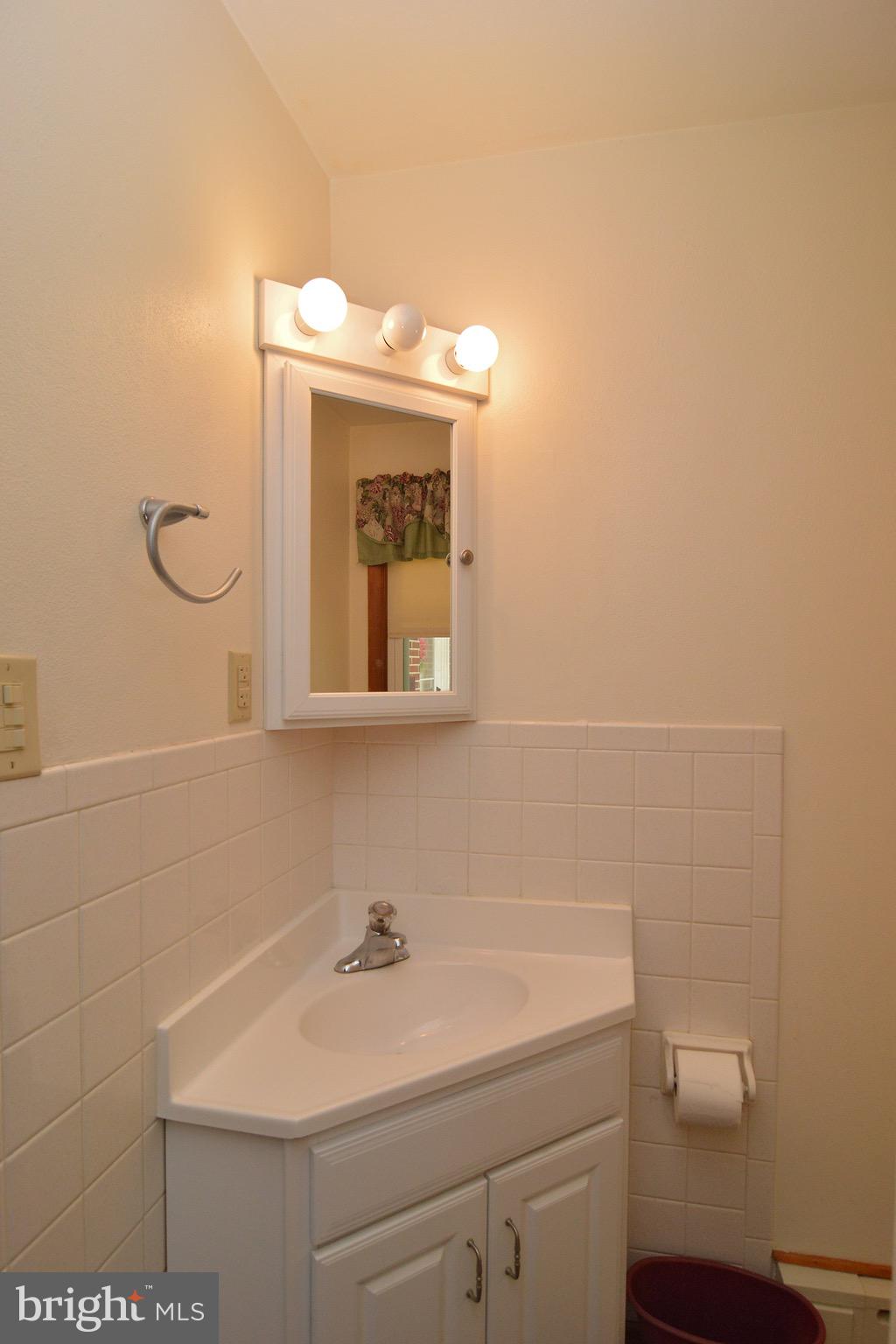 307 North Tulpehocken Road Reading, PA 19601 - Photo 12 of 28