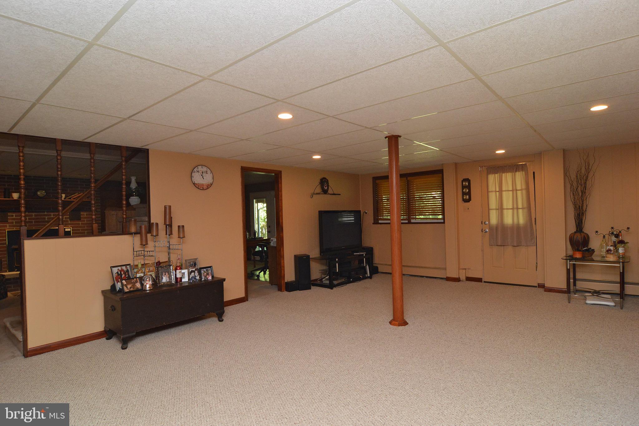 307 North Tulpehocken Road Reading, PA 19601 - Photo 20 of 28