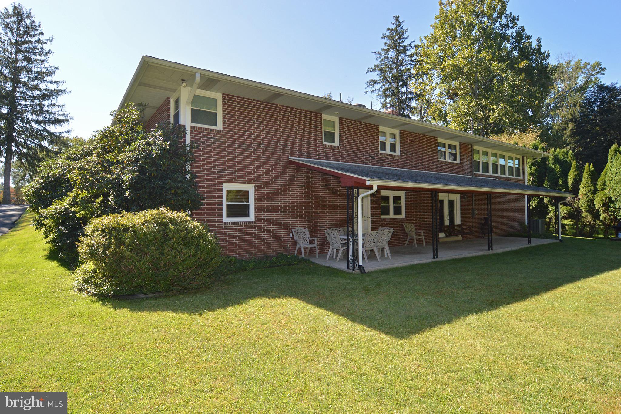307 North Tulpehocken Road Reading, PA 19601 - Photo 23 of 28