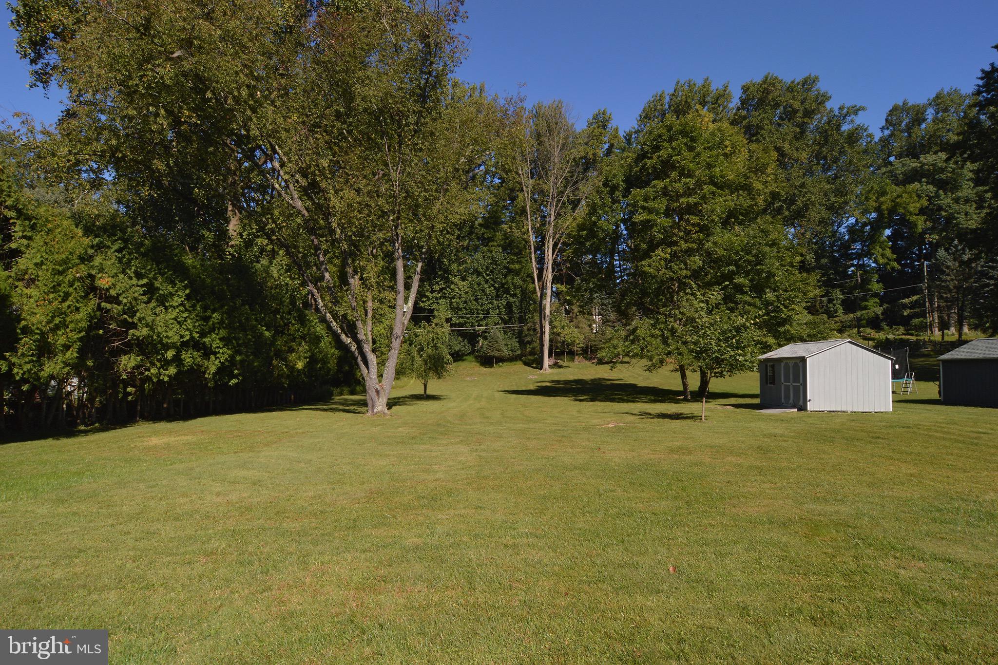 307 North Tulpehocken Road Reading, PA 19601 - Photo 25 of 28