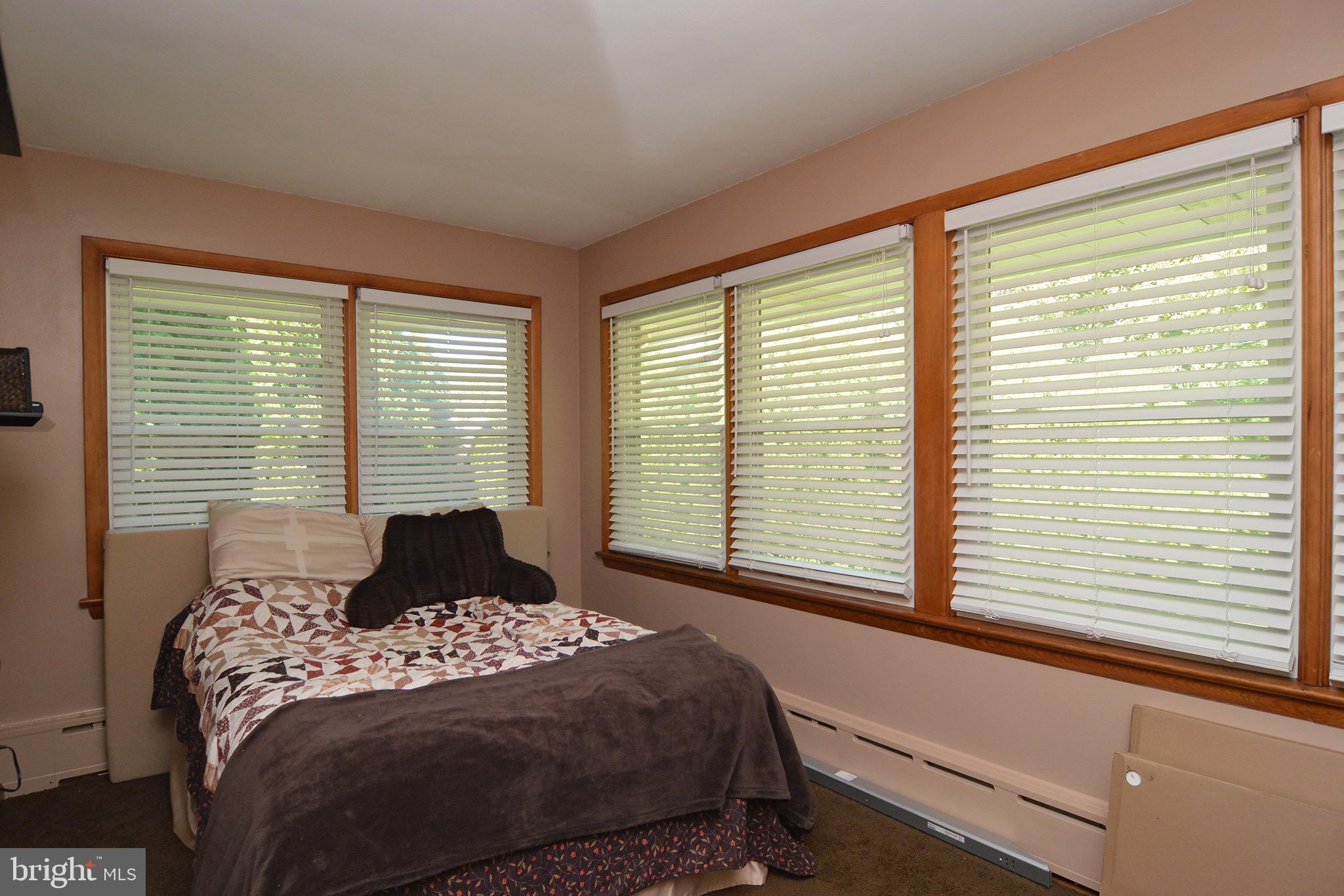 307 North Tulpehocken Road Reading, PA 19601 - Photo 8 of 28