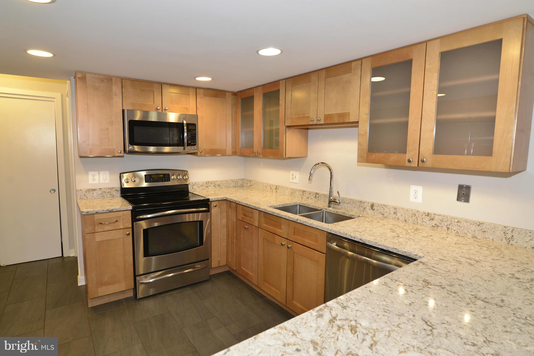2223 Cedar Cove Court Reston, VA 20191 - Photo 3 of 30 Kitchen