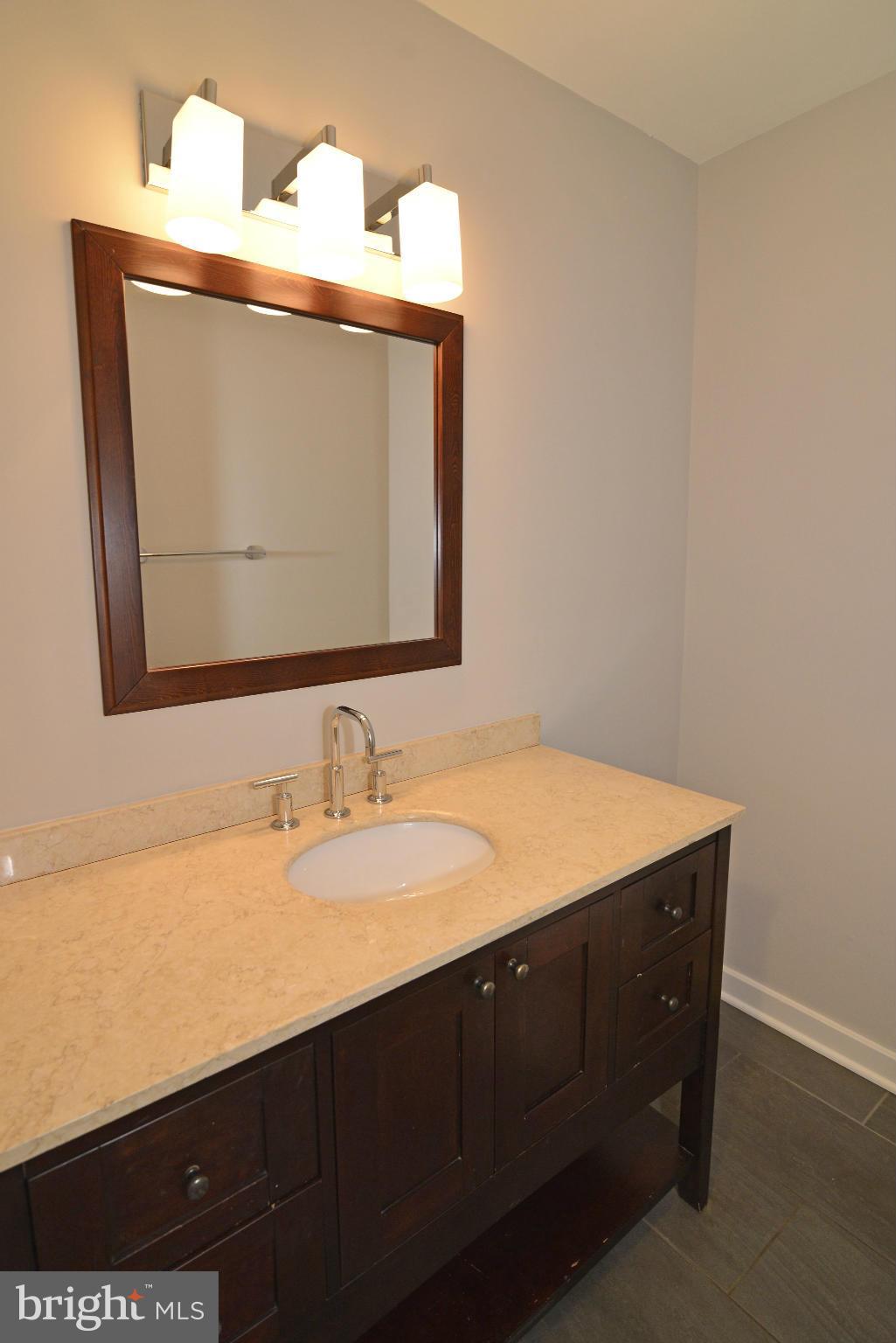 2223 Cedar Cove Court Reston, VA 20191 - Photo 10 of 30 Bath