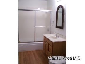 837 North Walnut Street Springfield, IL 62702 - Photo 2 of 5