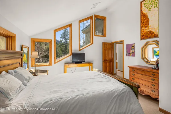 $1,275,000 | 144 Crystal Park Drive, Redstone, CO 81623