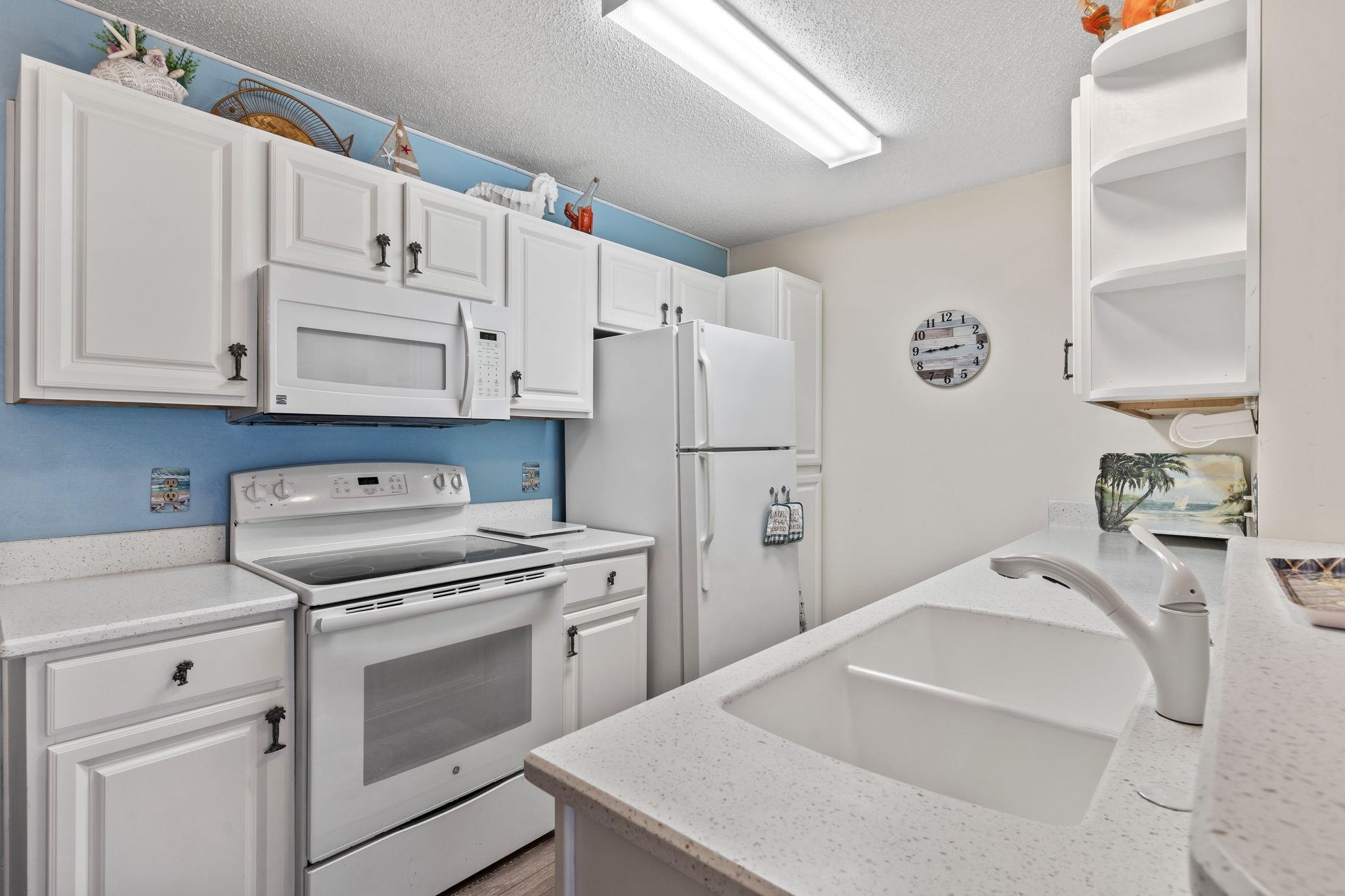 8835 Chandler Drive, Unit E Surfside Beach, SC 29575 - Photo 9 of 39