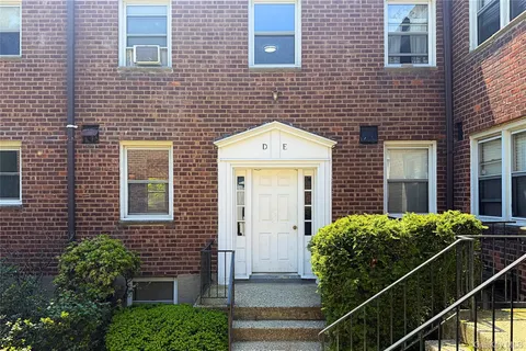 $412,000 | 79 North Broadway, Unit D1, White Plains, NY 10603