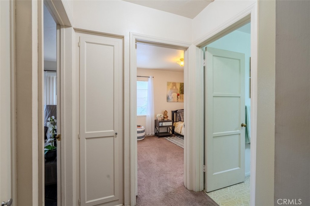 7859 Sycamore Avenue Riverside, CA 92504 - Photo 18 of 31 a view of a livingroom from a hallway