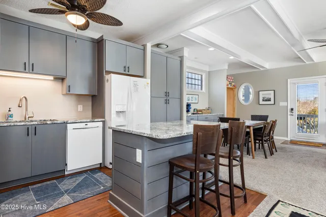 $2,500 | 207 Aberlady Bay, Unit UP, Emerald Isle, NC 28594