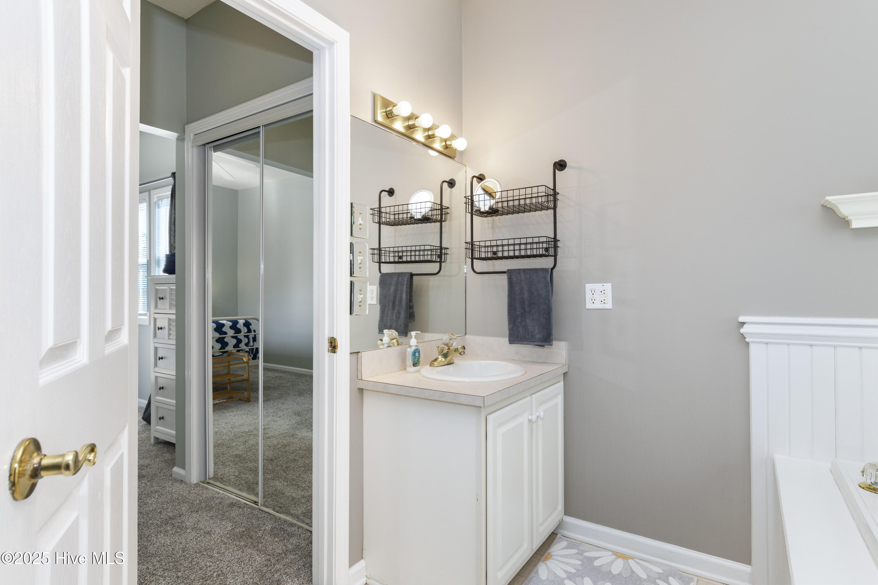 207 Aberlady Bay, Unit UP Emerald Isle, NC 28594 - Photo 18 of 21 207 Aberlady Bay, Up