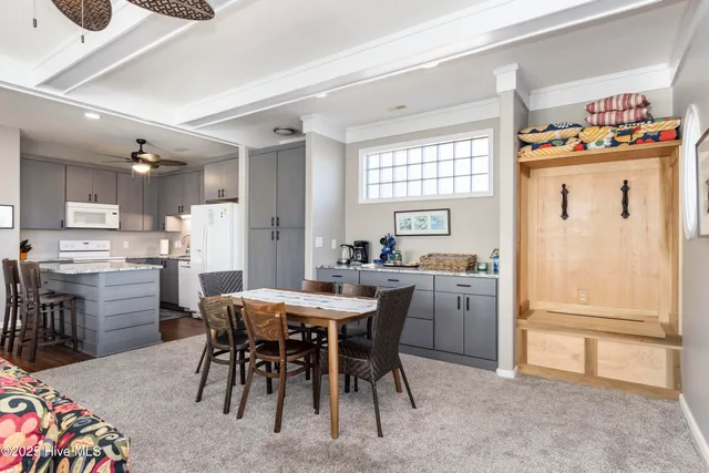 $2,500 | 207 Aberlady Bay, Unit UP, Emerald Isle, NC 28594