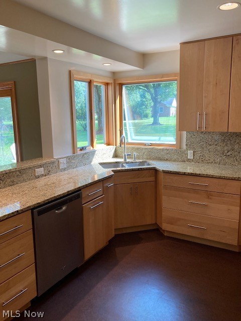 7408 Brookside Road Independence, OH 44131 - Photo 3 of 30 Gallery Image 3