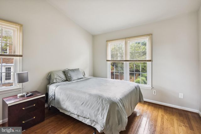 $635,000 | 135 Gretna Green Court, Unit IX48, Alexandria, VA 22304