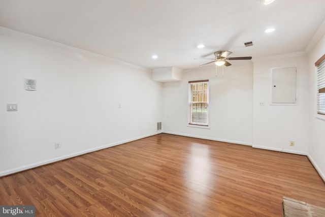 $635,000 | 135 Gretna Green Court, Unit IX48, Alexandria, VA 22304