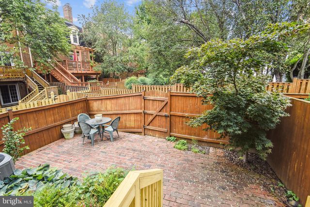 $635,000 | 135 Gretna Green Court, Unit IX48, Alexandria, VA 22304