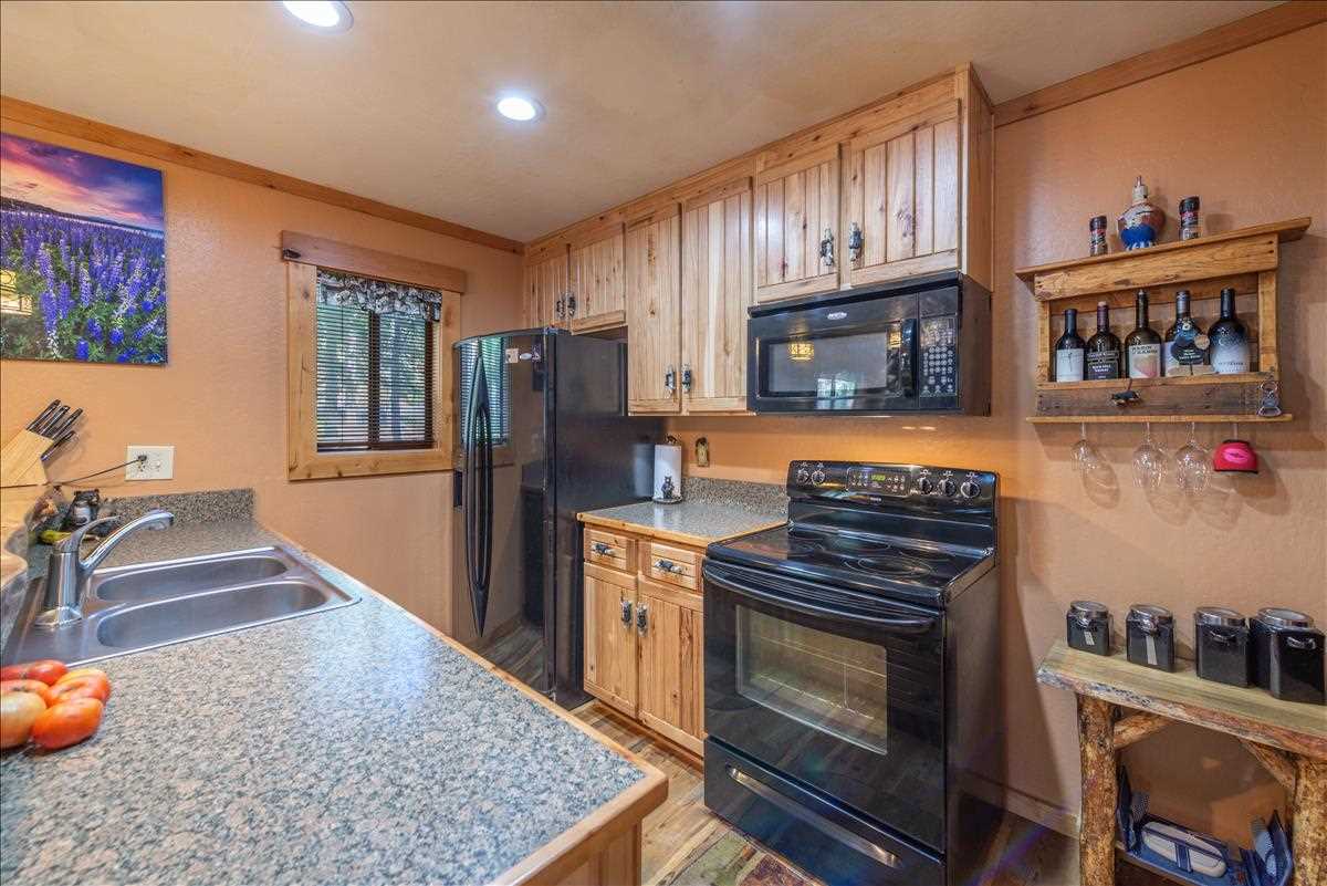 3810 Forest Road Carnelian Bay, CA 96140 - Photo 9 of 15