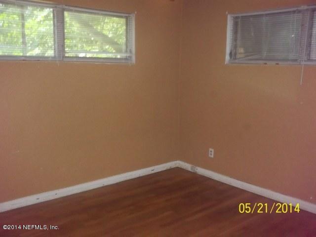 7116 May Apple Road Jacksonville, FL 32211 - Photo 12 of 13 owners br