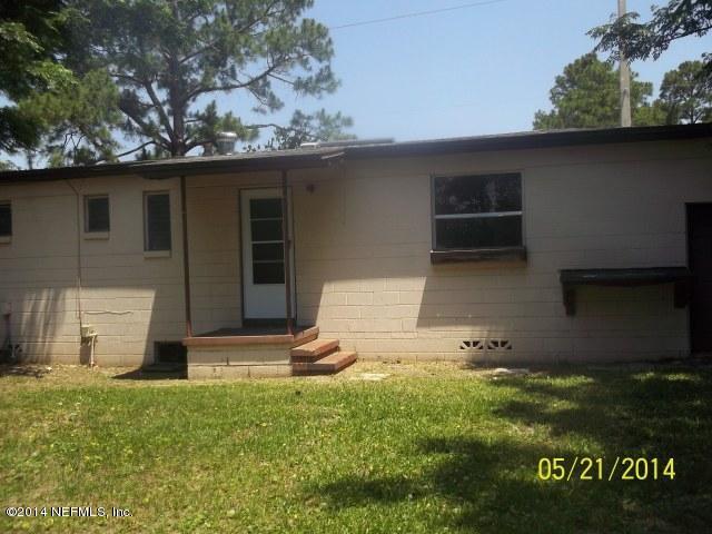 7116 May Apple Road Jacksonville, FL 32211 - Photo 13 of 13 rear